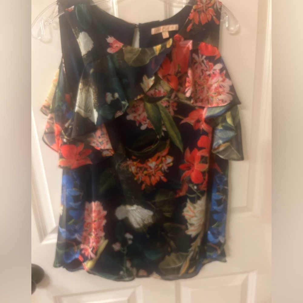 Women’s Gibson Latimer Top Size: Small
